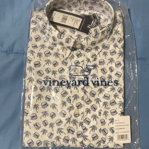 Vineyard Vines Shirt- Burgers and Palm Trees! NWT.